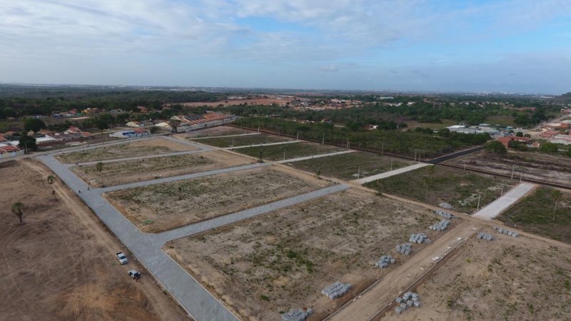 Terreno a venda no Ancuri, Fortaleza - CE